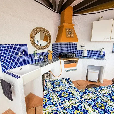 Avanoa - Caleta Villa Calpe