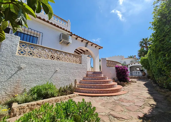 Villa Avanoa - Caleta *